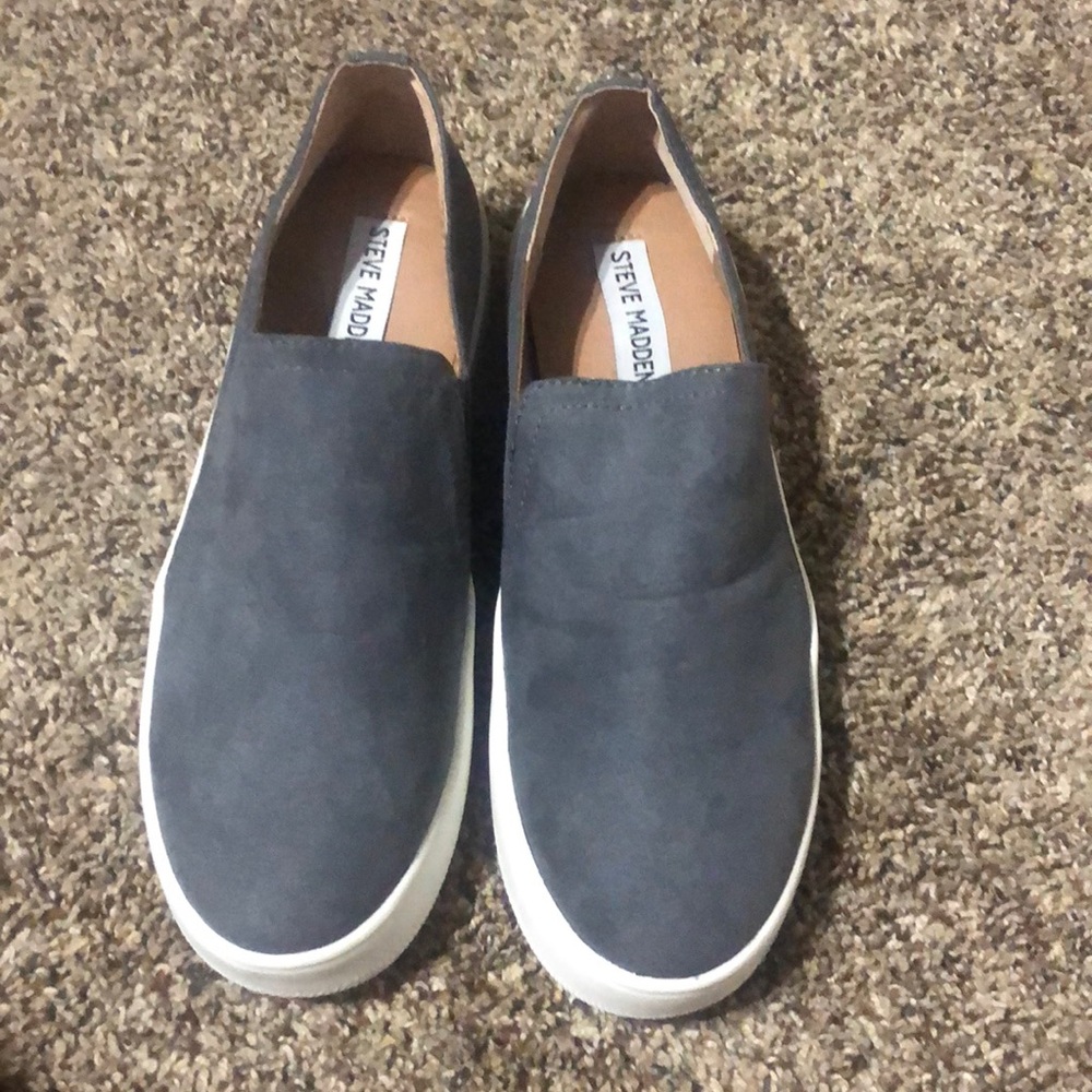 Steve Madden High Top Grey Sneakers